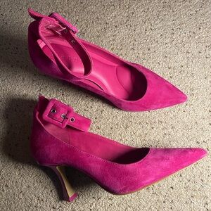 ❌SOLD❌Gianni Bini Steffi Pink Suede Ankle Strap Heels Size 5